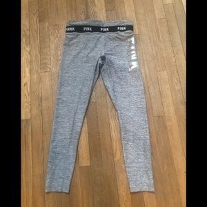 Vs pink ultimate leggings 😎😎